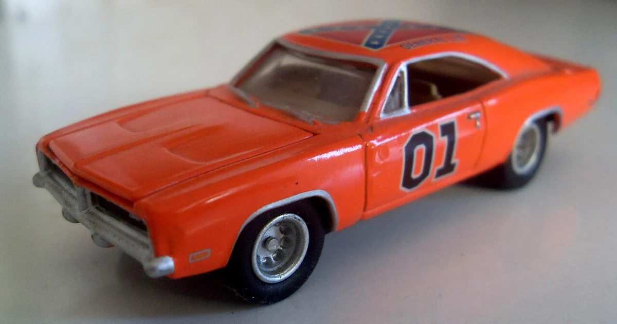 "General Lee" die-cast car