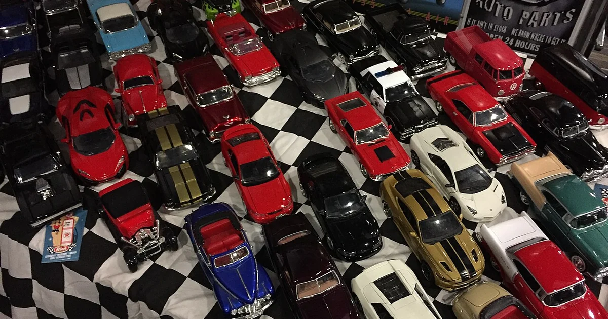 Various scale model cars from the Diecast Convention, Mexico 2017