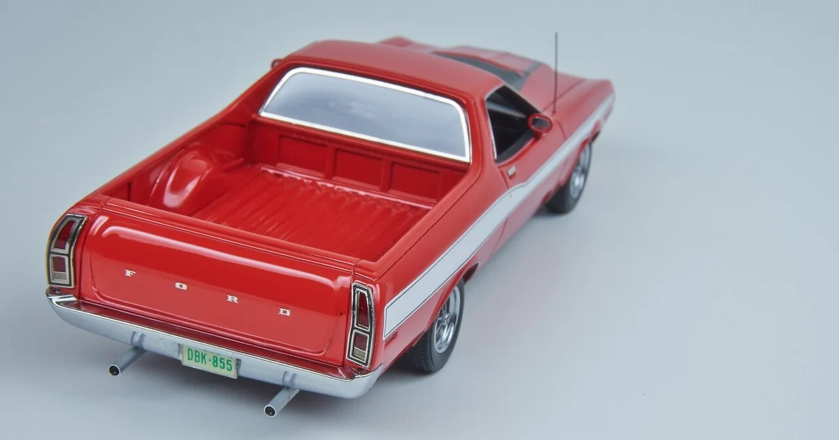 1:43 Diecast, Neo Scale Models